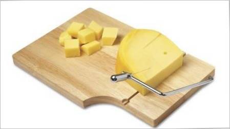 Odbori za rezanje sira: vrste i nijanse izbora