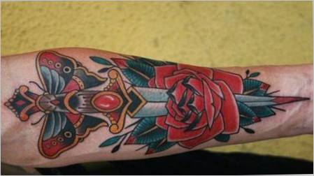 Pregled Tattoo  ruže s Dagger 