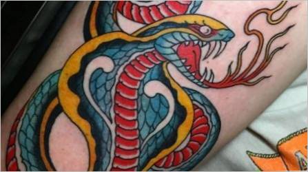 Sve o tetovaža u obliku kobre