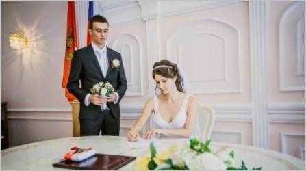 Potvrda registracije brak: što to izgledati, kako zamijeniti i može li se laminirani?